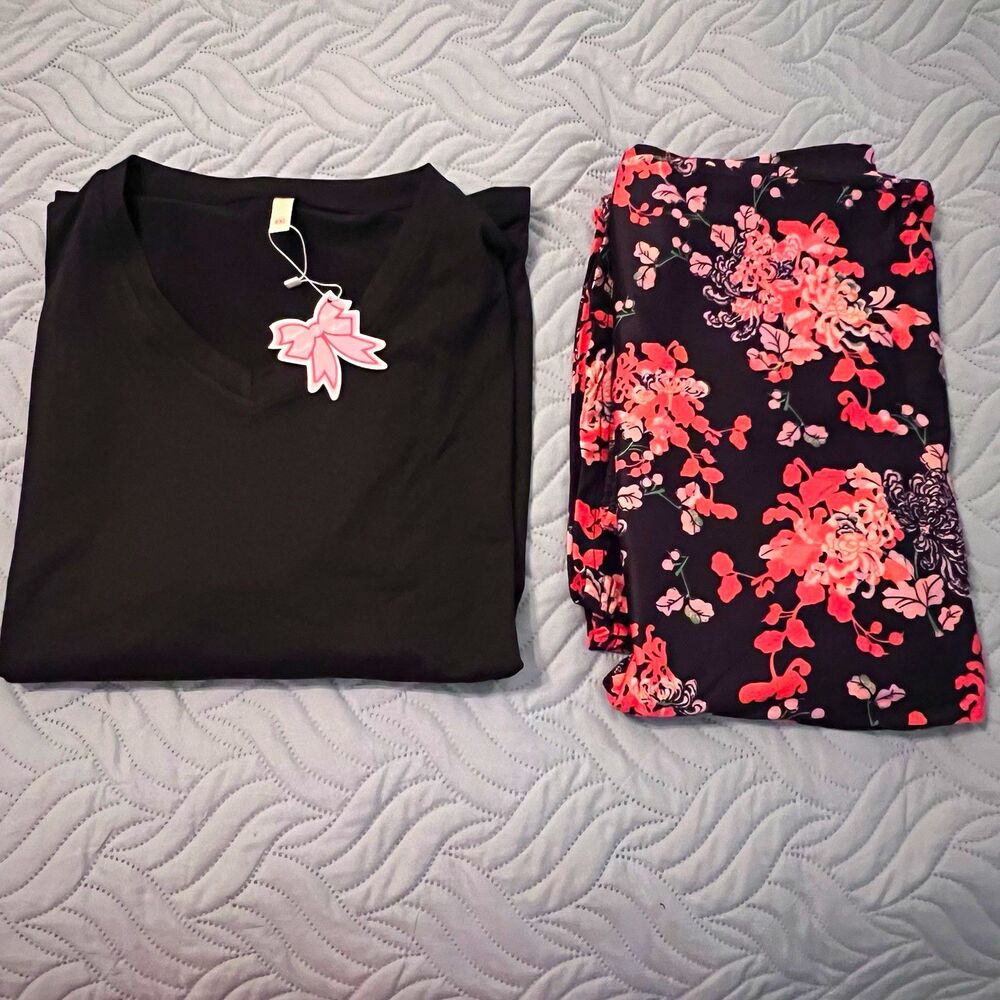 Givtzzod Women’s Plus 4X 2pc Pajama Set V-Neck Top Floral Capri Pants